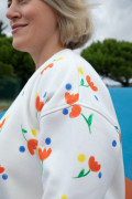 Sweat tulipe iconique pour femme. Coupe ample et large.