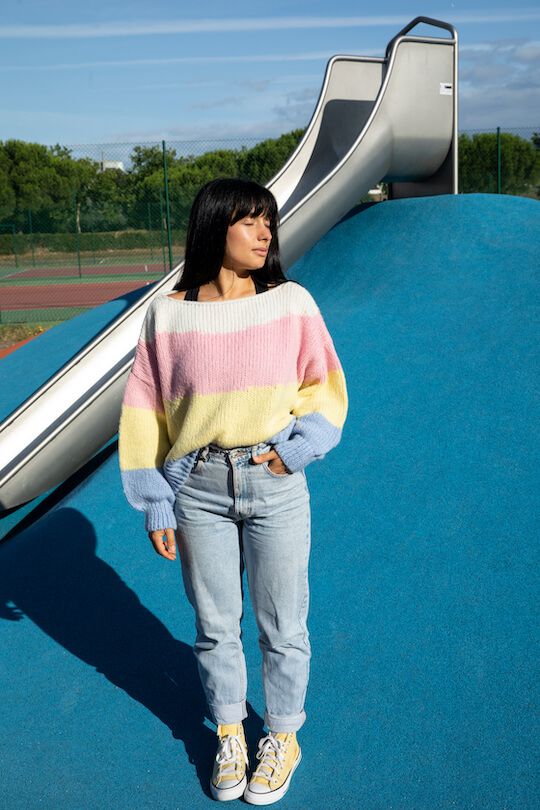 Pull en laine mérinos pour femme. Couleur peps et douces