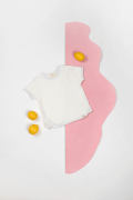 T-shirt blanc sportswear pour garçon. Matière éponge douce et confortable.