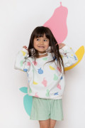 Sweat enfant au motif fruité ! confortable et tout doux.