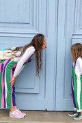 Combinaison enfant Momette rayures colorées coupe ample