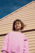 Sweat molletonné pour fille. Confortable et décontracté