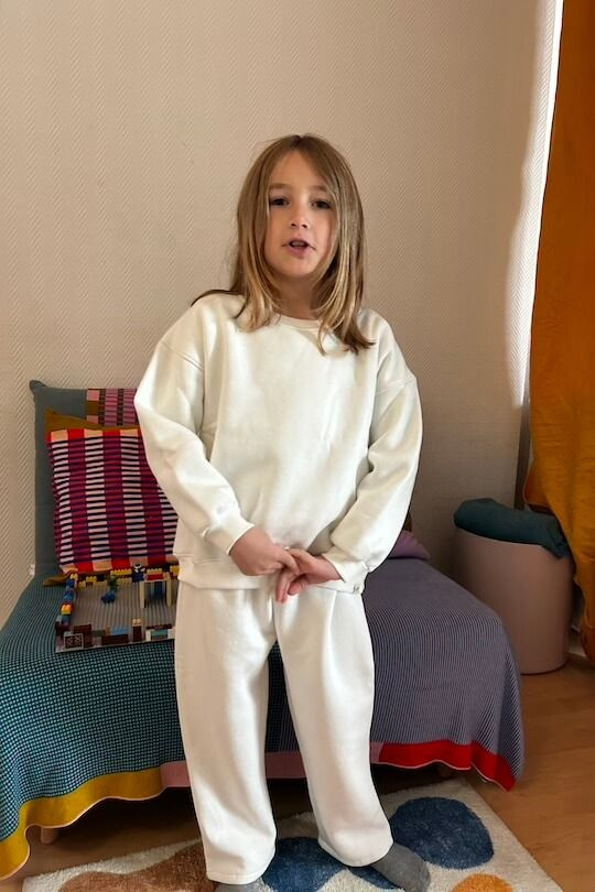 Ensemble pour enfant, molletonné et confort. Jogging et sweat.