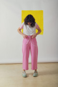 Jogging Prisme Pink coupe ballon porté taille haute | Ayuna, marque de vêtements et accessoires pour femmes et enfants.